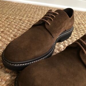 New: To Boot New York Brookdale Mid Brown Suede Lug Sole Derby. Size 8.5